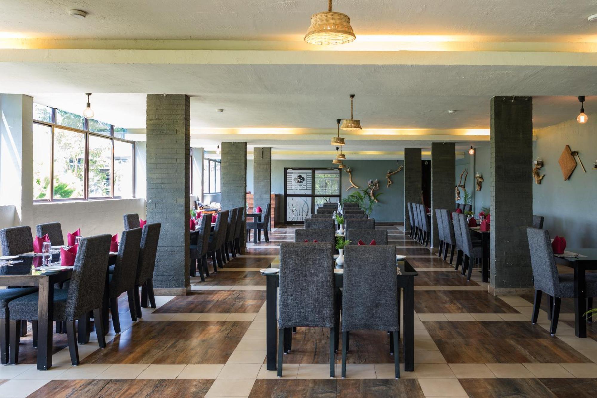 The Mountain Courtyard Thekkady Exterior foto