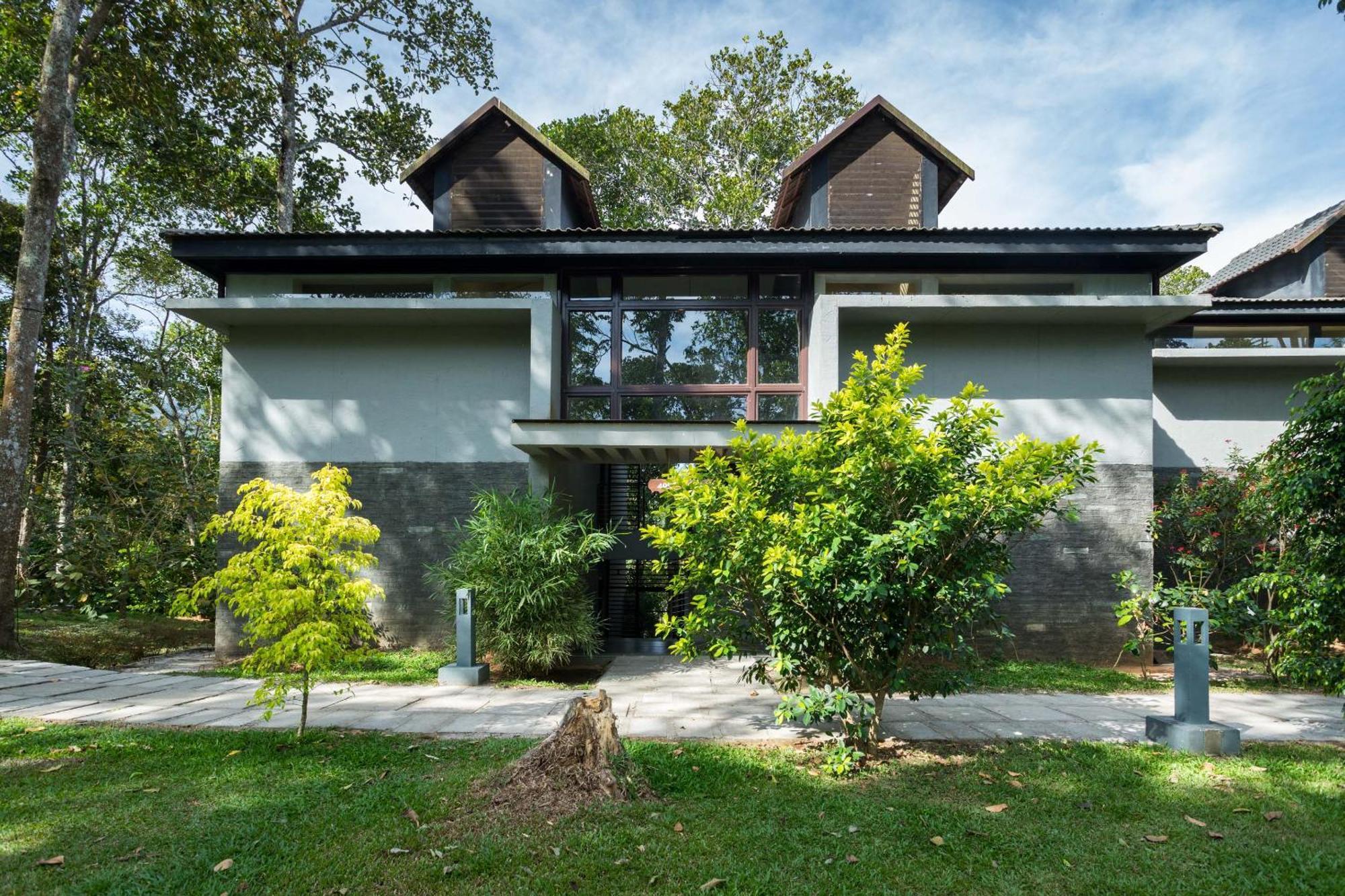The Mountain Courtyard Thekkady Exterior foto